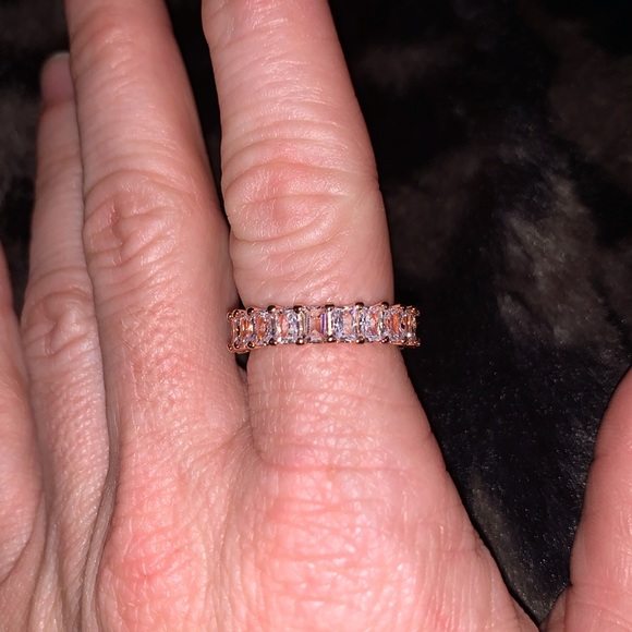 Eternity Band size 8 - Picture 5 of 6